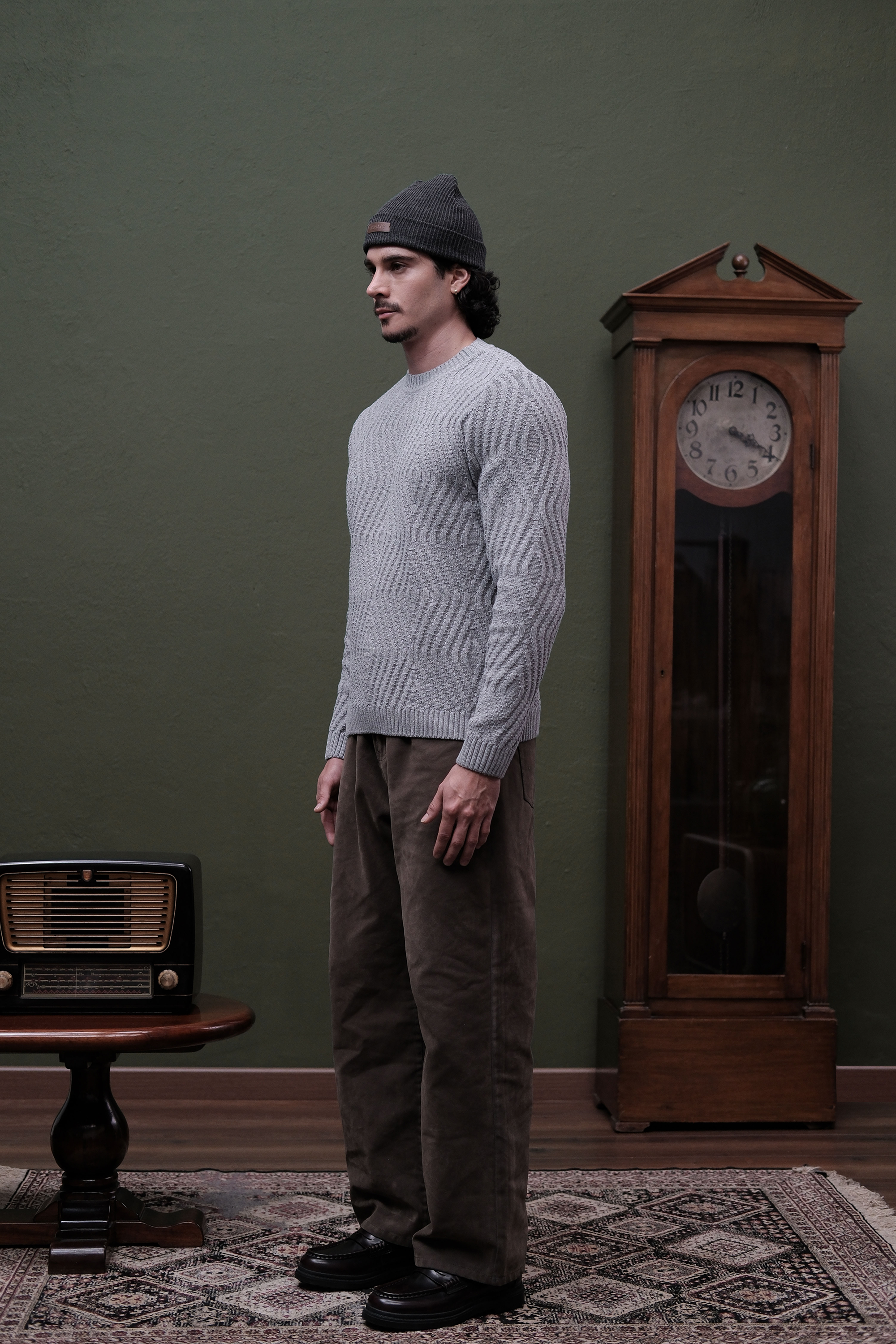 SUÉTER MANGLAR GRIS